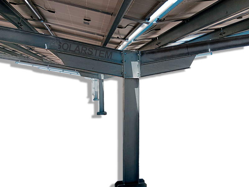 Montaje de estructuras para paneles solares en marquesina · Solarstem