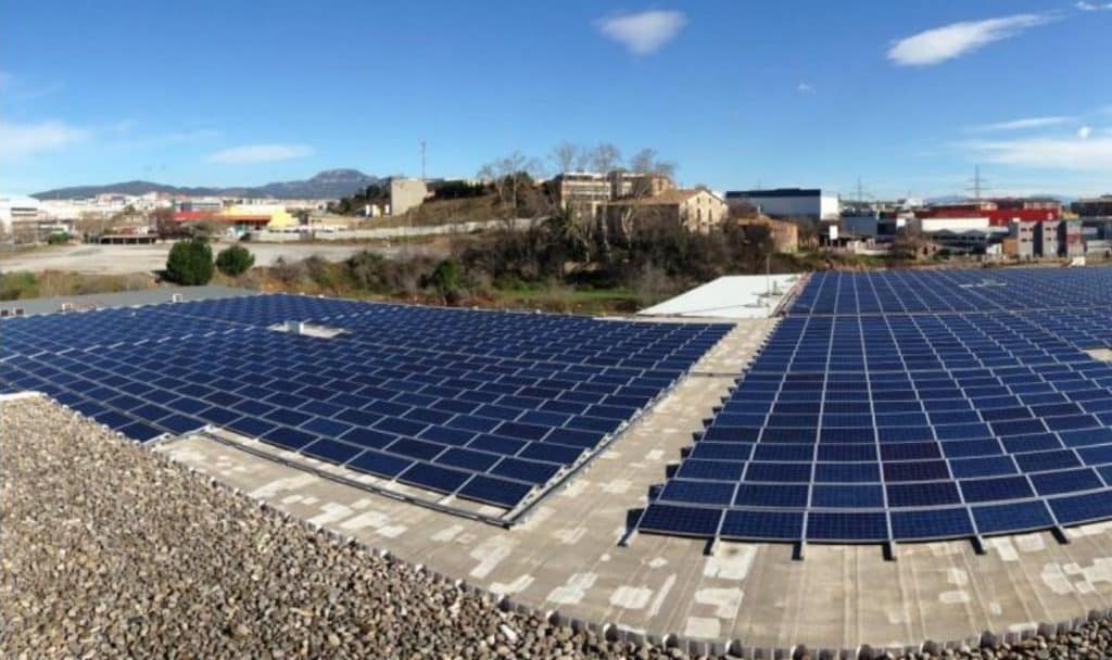 Estructuras para paneles en huertas solares · Solarstem