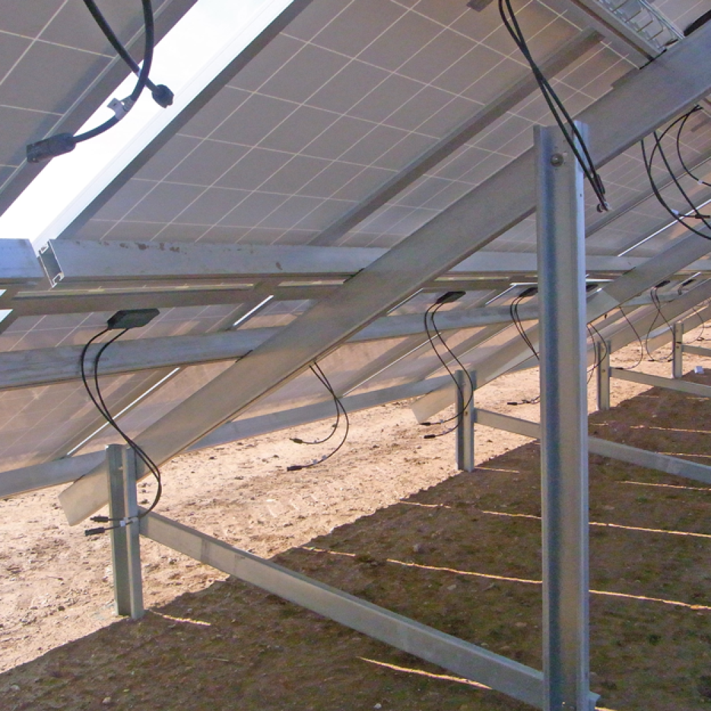 Estructuras para panales solares en huertas solares · Solarstem